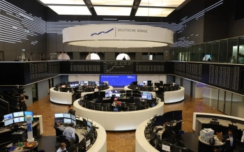 European stocks close lower as interest rate moves eyed